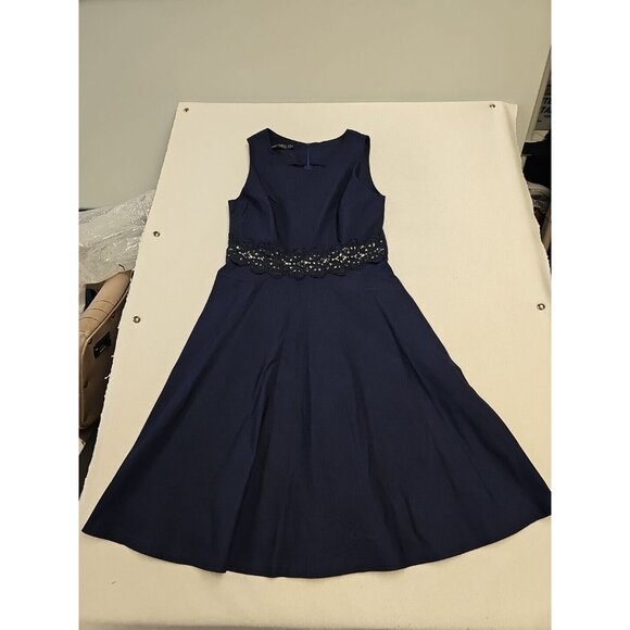 Womens Size 10 Fit-and-Flare Dress Blue Sleeveless Homeyee Zip Back Event New - Picture 1 of 8